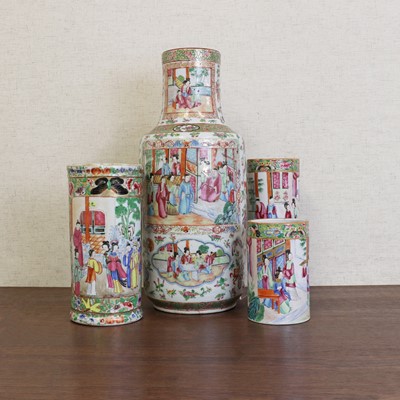 Lot 193 - A collection of Chinese Canton famille rose