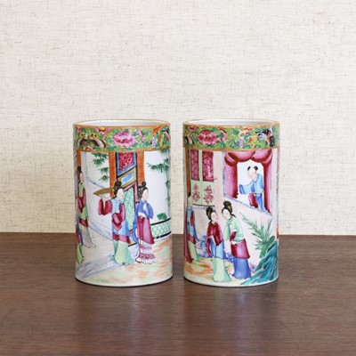 Lot 193 - A collection of Chinese Canton famille rose