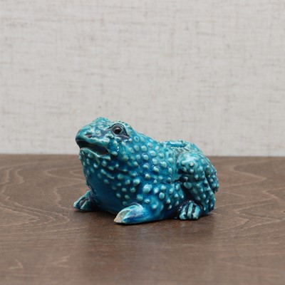 Lot 178 - A Chinese turquoise-glazed water dropper