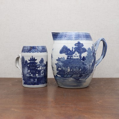 Lot 198 - A Chinese blue and white jug
