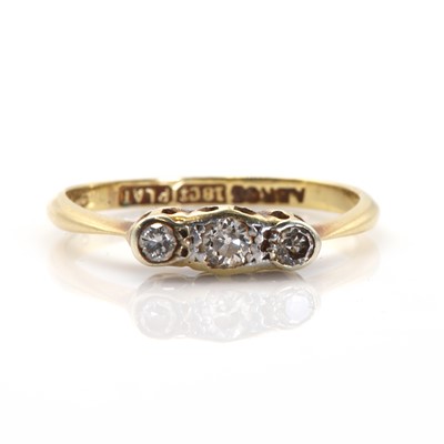 Lot 160 - A three stone diamond ring