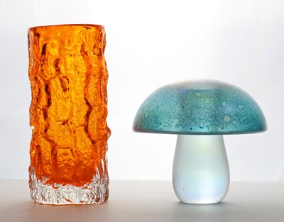 Lot 237 - A Whitefriars Tangerine glass Bark vase