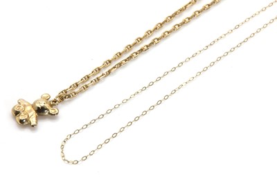 Lot 288 - A gold teddy bear pendant