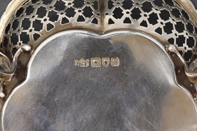 Lot 60 - A pair of silver bon bon dishes