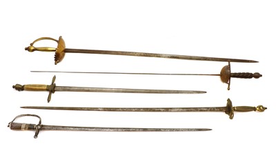 Lot 91 - A collection of rapiers