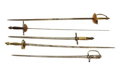 Lot 91 - A collection of rapiers