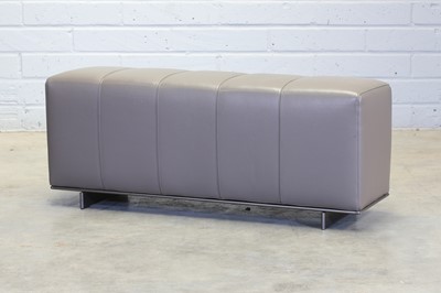 Lot 499 - A Minotti 'Freeman' bench