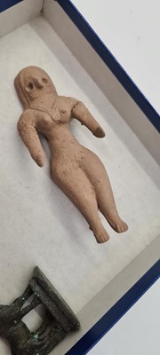 Lot 343 - After the antique