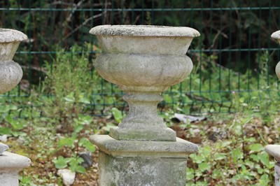 Lot 515 - A group of Classical style urn planters