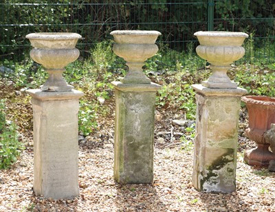 Lot 515 - A group of Classical style urn planters