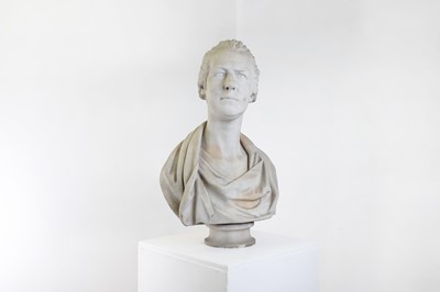 Lot 218 - A marble bust of a gentleman