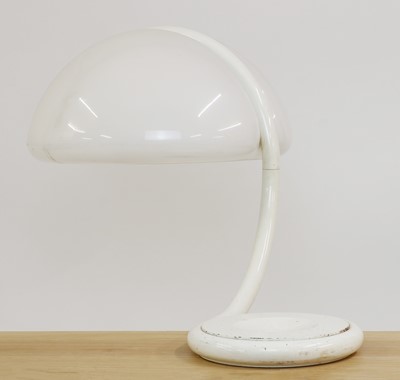 Lot 274 - An Italian 'Cobra' table lamp