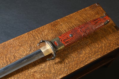 Lot 143 - A Chinese jian short sword
