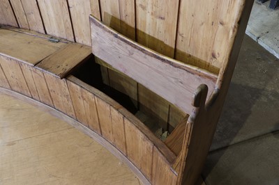 Lot 10 - A curved pine settle