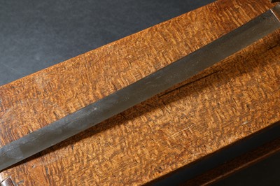 Lot 34 - A Japanese katana