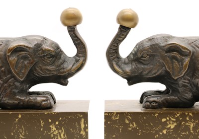 Lot 198 - A pair of Art Deco style elephant bookends