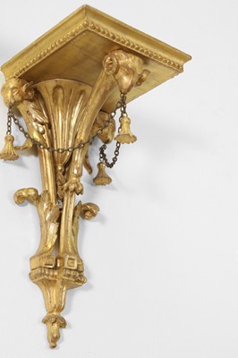 Lot 12 - A pair of George III-style giltwood wall brackets