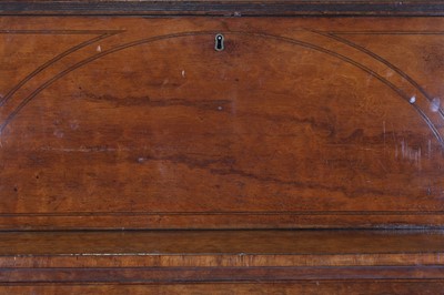 Lot 19 - A George III Sheraton Period mahogany bonheur-du-jour