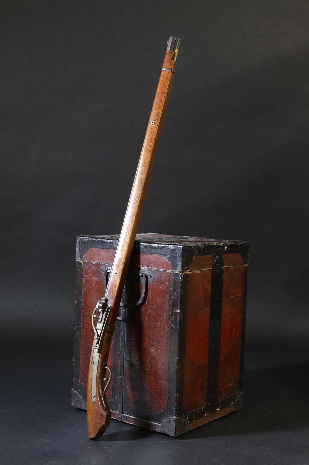 Lot 107 - A Japanese matchlock rifle