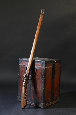 Lot 107 - A Japanese matchlock rifle