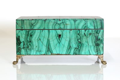 Lot 57 - A malachite trinket box