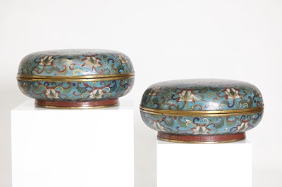 Lot 90 - A pair of cloisonné boxes and covers