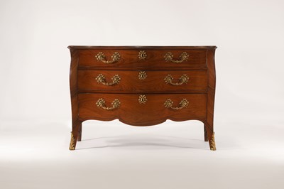 Lot 75 - A George III padouk and kingwood commode attributed to John Cobb