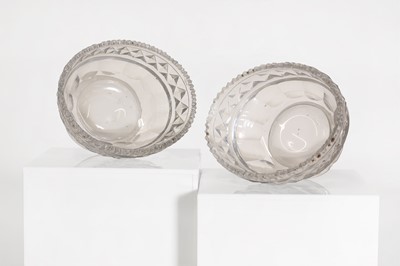 Lot 123 - A pair of cut-glass salts