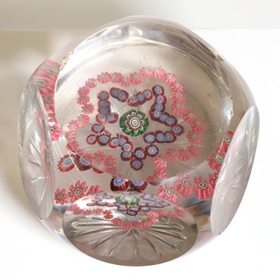 Lot 184 - A group of Clichy glass paperweights