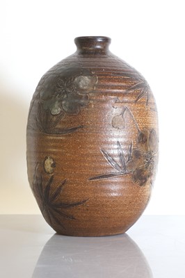 Lot 103 - A Martin Brothers' stoneware vase