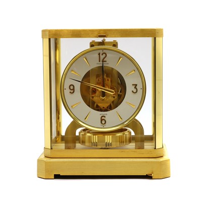 Lot 243 - A Jaeger-LeCoultre Atmos Classic V Clock