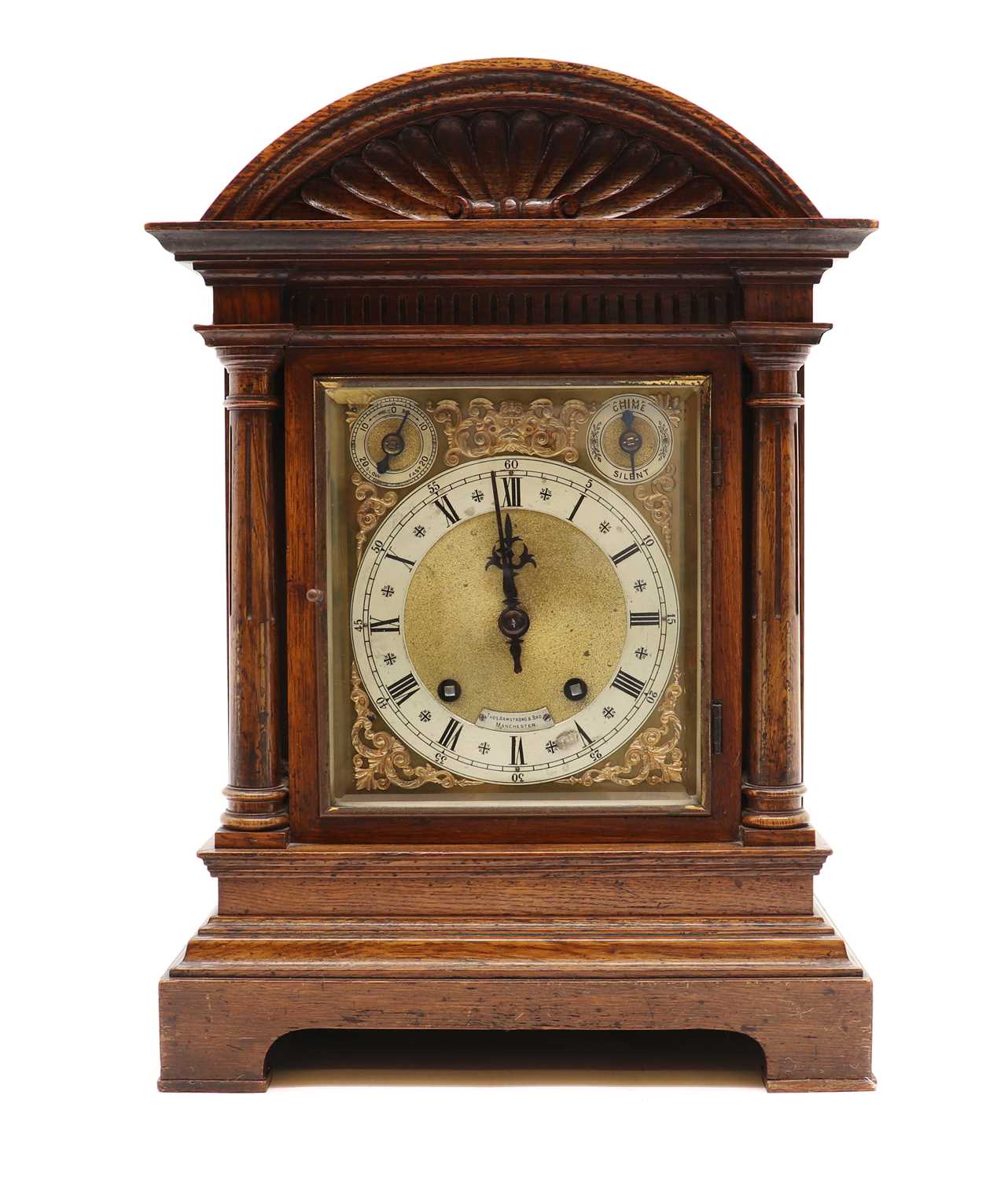 Lot 277 - An oak cased eight-day bracket clock