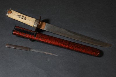Lot 2 - A Japanese tanto