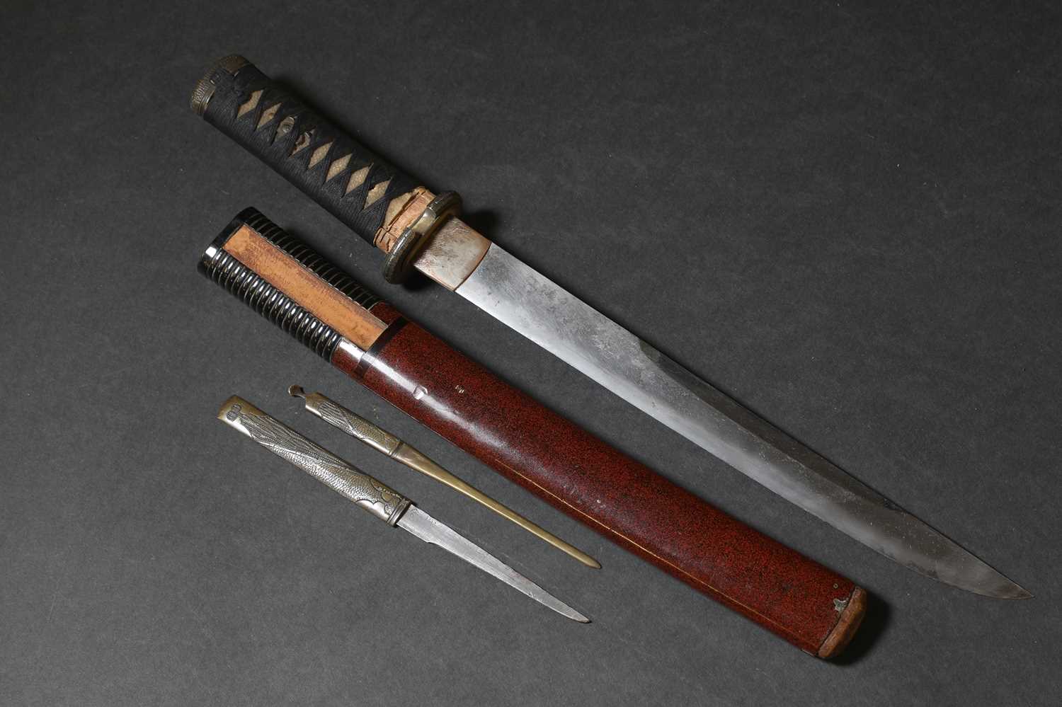 Lot 5 - A Japanese tanto