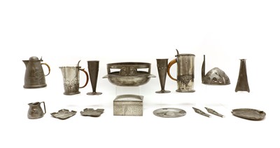 Lot 323 - A group of Tudric pewter items