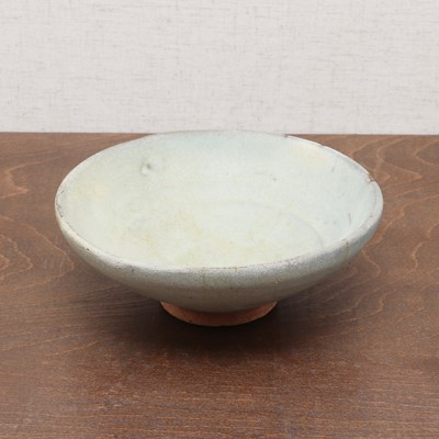Lot 19 - A Chinese jun-type bowl