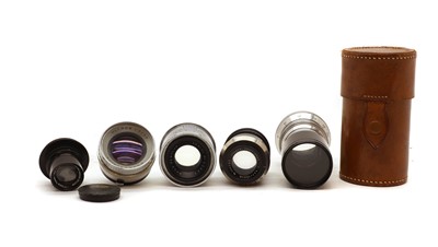Lot 304 - A collection of lenses
