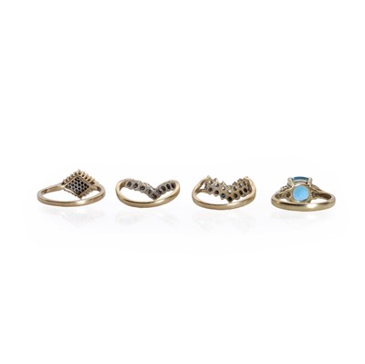 Lot 170 - Four gold rings