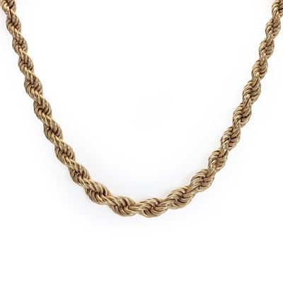 Lot 200 - A graduated hollow rope link necklace