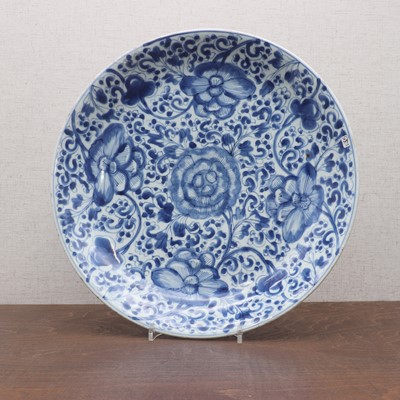 Lot 46 - A Chinese blue and white charger