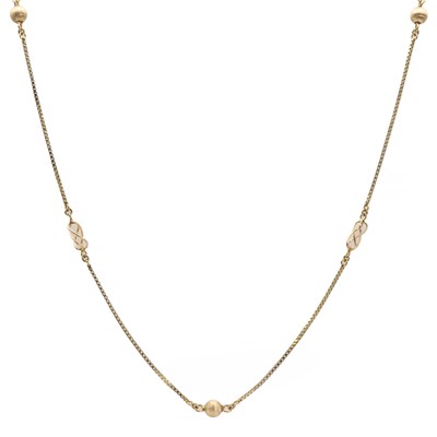 Lot 190 - A gold box link chain satellite necklace