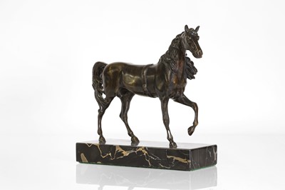 Lot 251 - A bronze of a horse