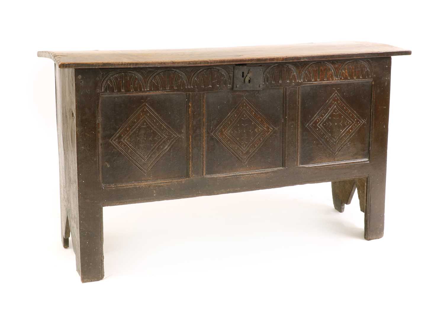 Lot 425 - A transitional six plank coffer