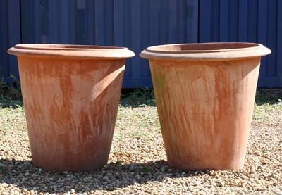 Lot 475 - A pair of large Italian terracotta urns