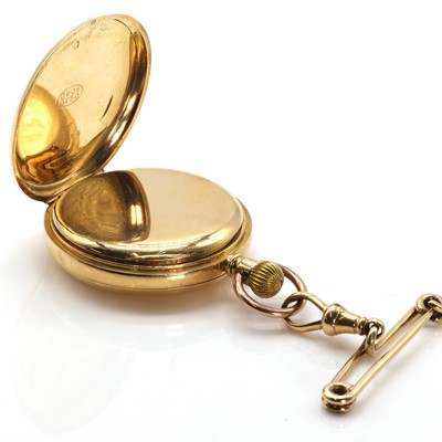 Lot 277 - A ladies' 18ct gold hunter fob watch