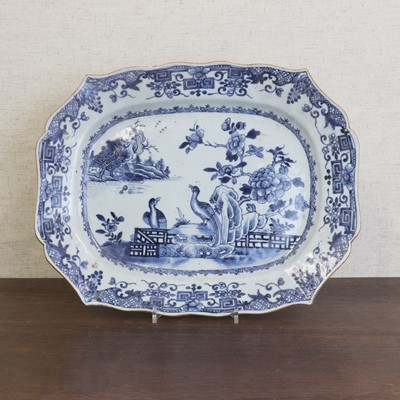 Lot 209 - Four Chinese export blue and white meat plates