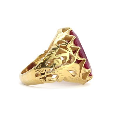 Lot 144 - A 9ct gold amethyst ring