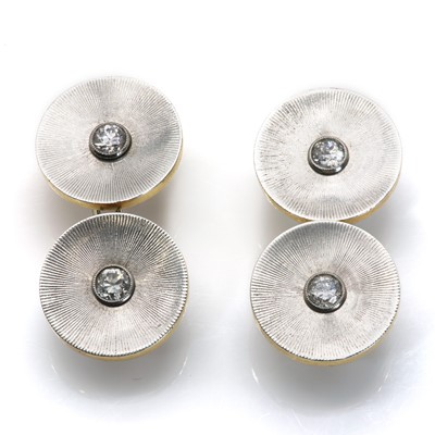 Lot 268 - A pair of double ended diamond set cufflinks