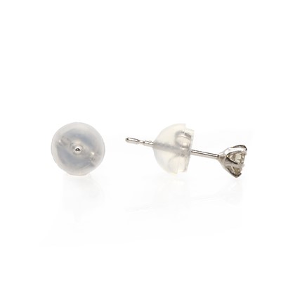 Lot 45 - A pair of single stone diamond stud earrings