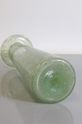 Lot 442 - A 'Clutha' glass vase
